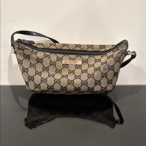 Gucci Beige and Black Clutch
